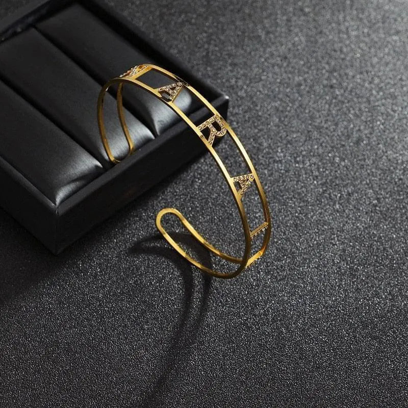 Personalized Bracelet with Name, Graceful